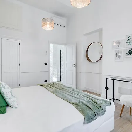 Bmga L Glam Industrial 3-bed In Termini * Roma