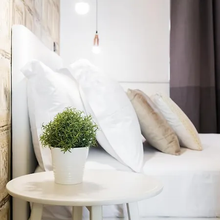 Bmga L Glam Industrial 3-bed In Termini * Roma