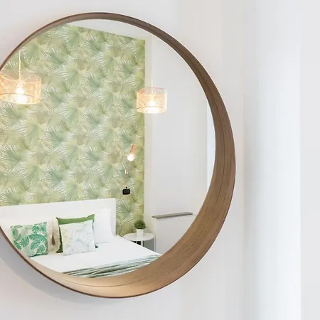 Bmga L Glam Industrial 3-bed In Termini *