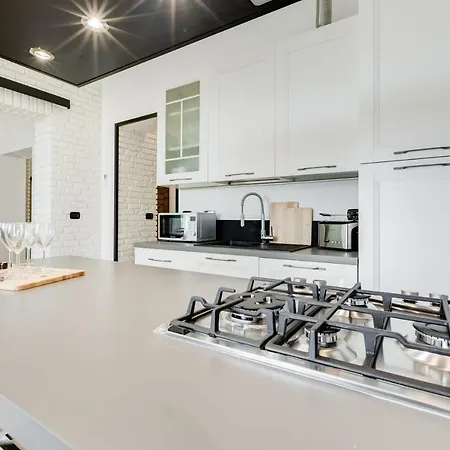 Bmga L Glam Industrial 3-bed In Termini * Roma