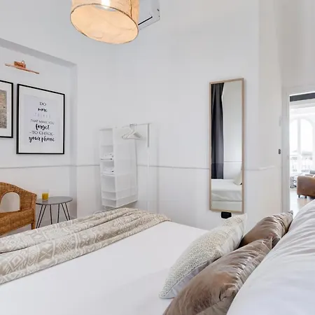 Bmga L Glam Industrial 3-bed In Termini * Roma