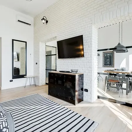 Bmga L Glam Industrial 3-bed In Termini * Roma