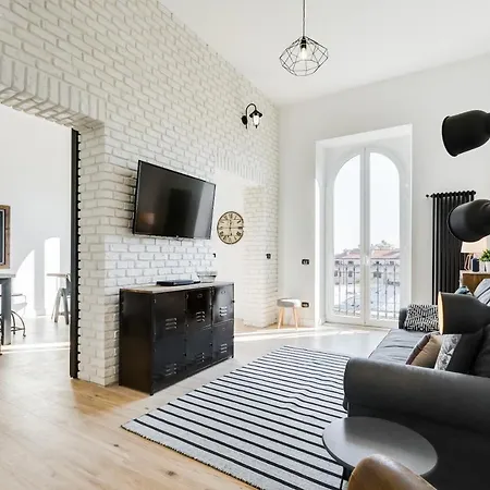 Bmga L Glam Industrial 3-bed In Termini * Roma
