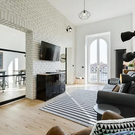 Apartamento Bmga L Glam Industrial 3-bed In Termini