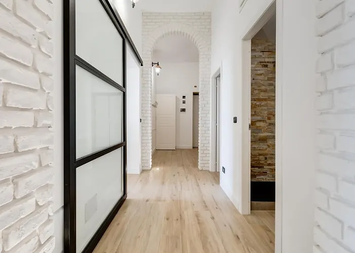 Bmga L Glam Industrial 3-bed In Termini *