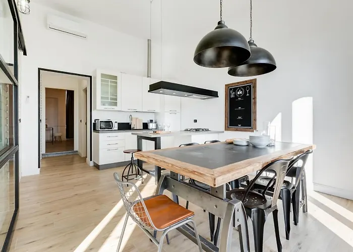 Bmga L Glam Industrial 3-bed In Termini Διαμέρισμα Ρώμη