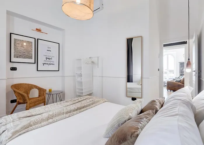 Bmga L Glam Industrial 3-bed In Termini * Ρώμη