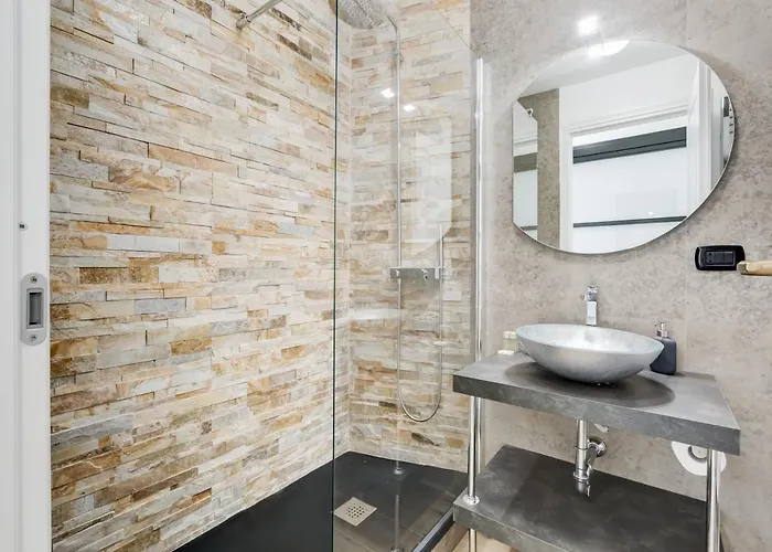 Bmga L Glam Industrial 3-bed In Termini *