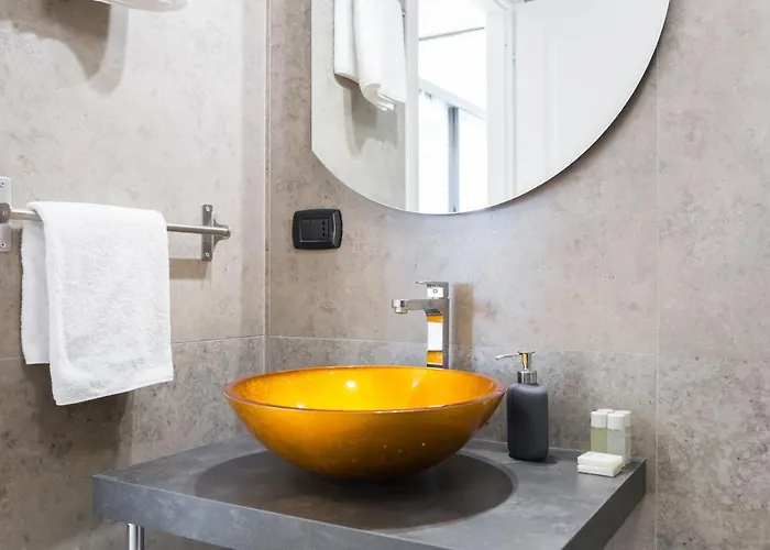 Bmga L Glam Industrial 3-bed In Termini *