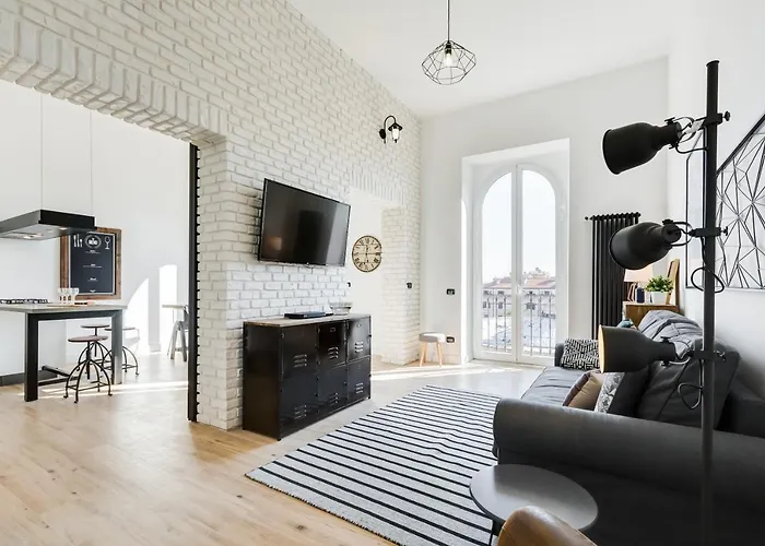 Bmga L Glam Industrial 3-bed In Termini * Ρώμη