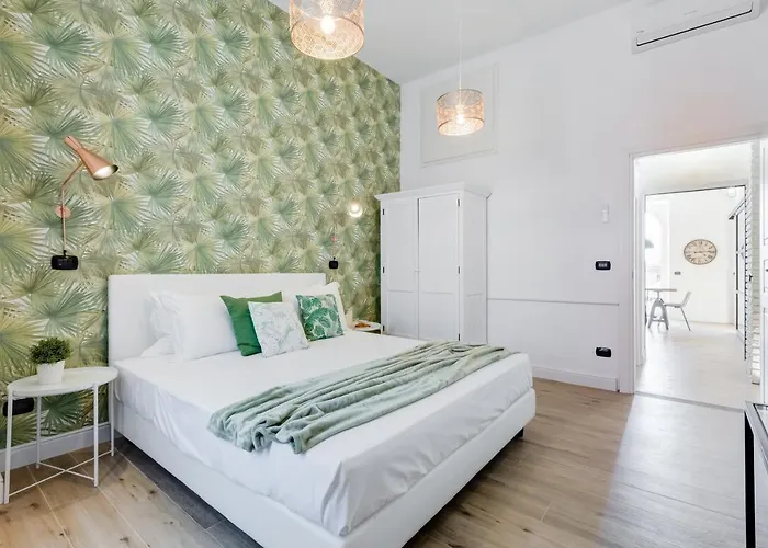 Bmga L Glam Industrial 3-bed In Termini Διαμέρισμα